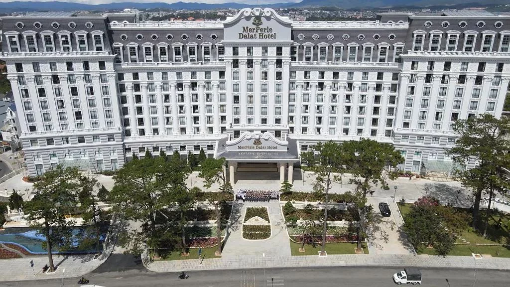 Hotel Image 1