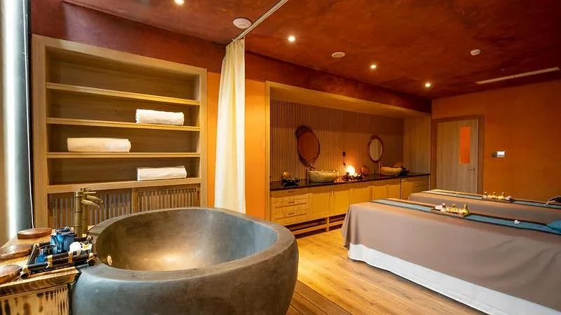 Hotel Image 12