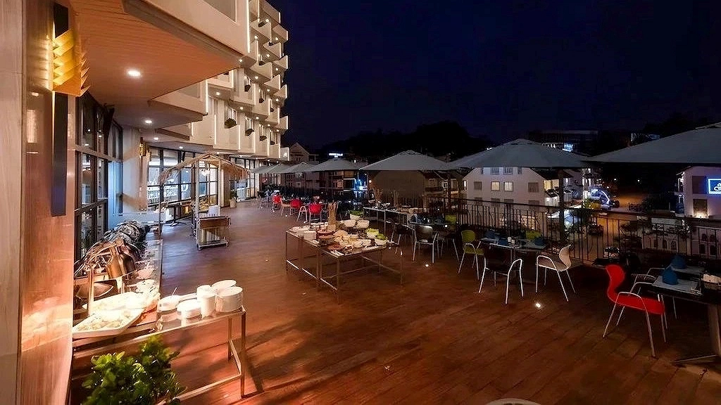 Hotel Image 2