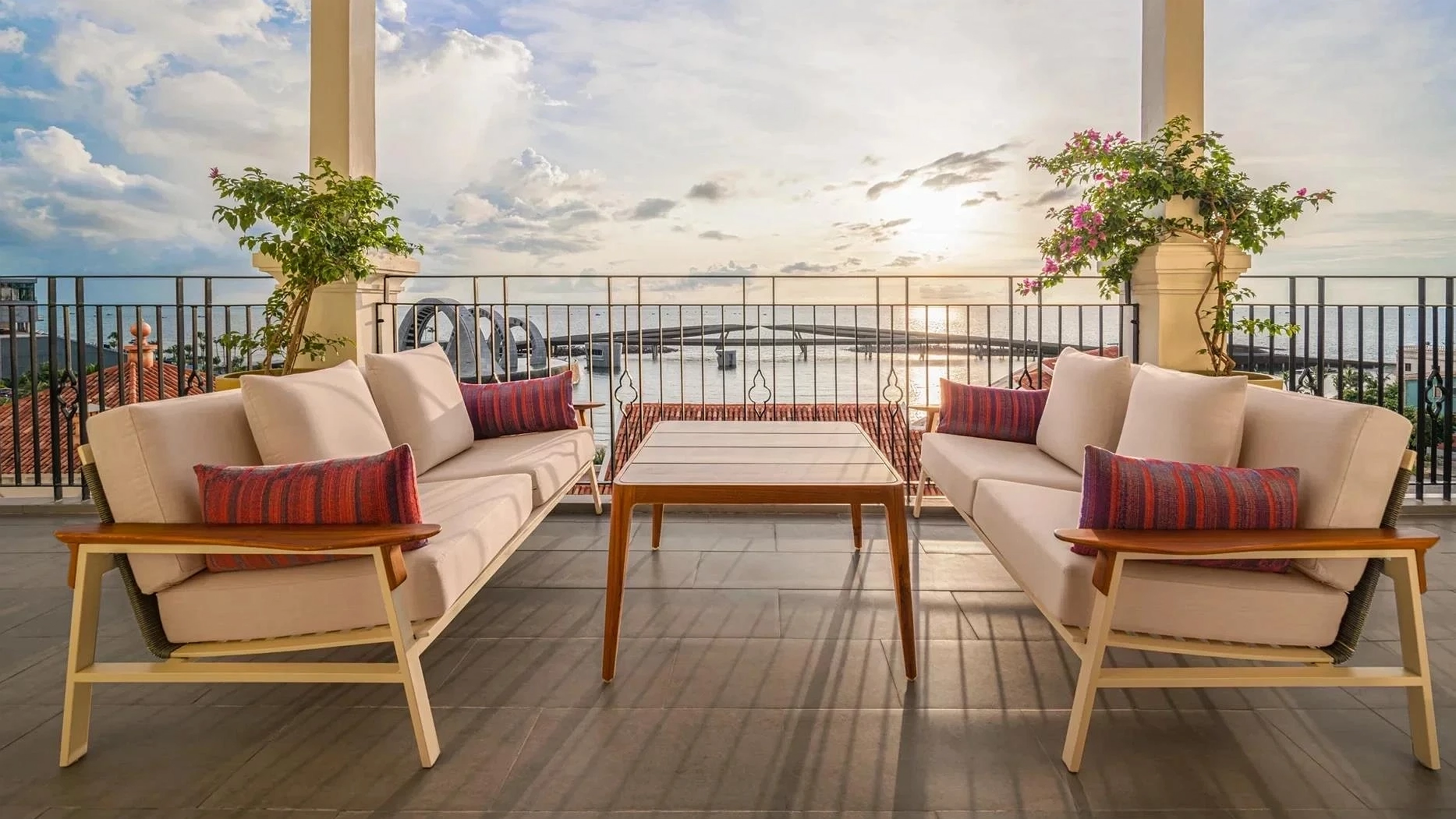 Hotel Image 9