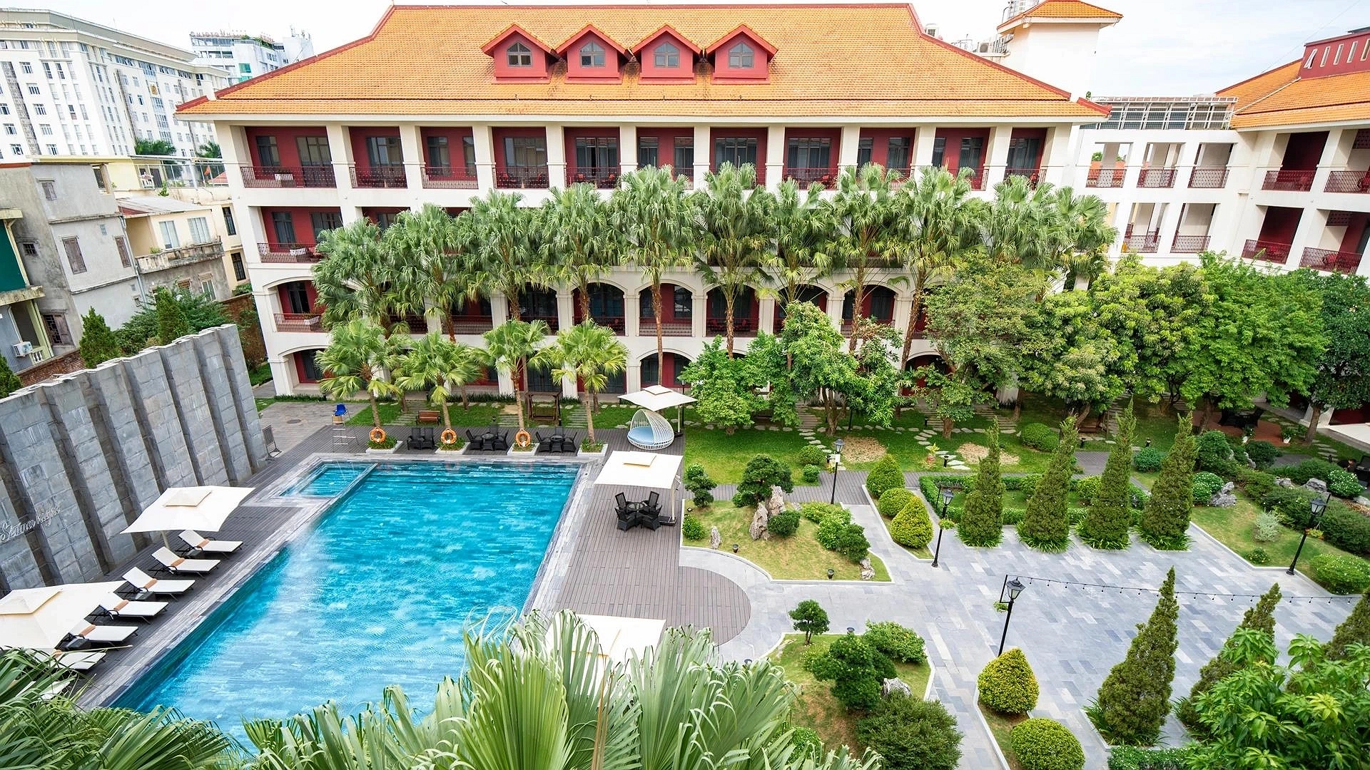 Hotel Image 2